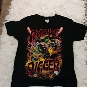 Grave digger shirt